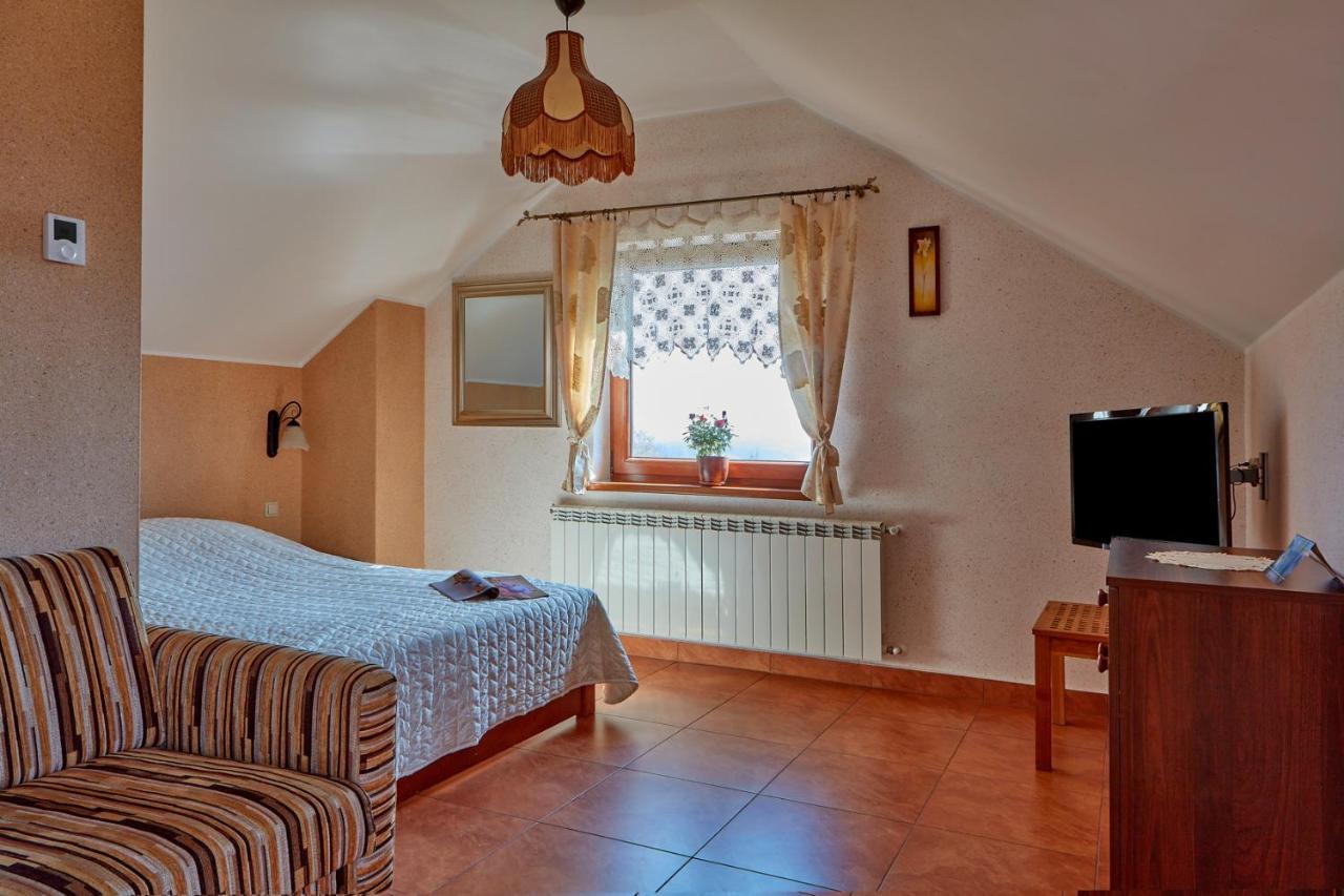 Osrodek Wypoczynkowy Nad Jeziorem Guest house *